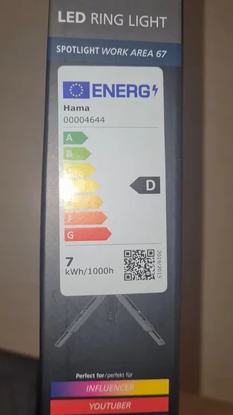 Vand lampa circulara LED Hama cu stativ reglabil, complet noua si sigilata